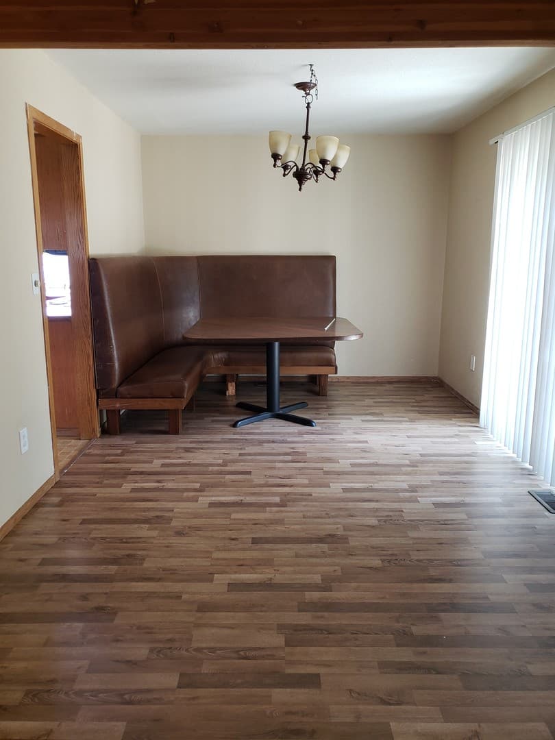 Boulder House: 3895 Birchwood