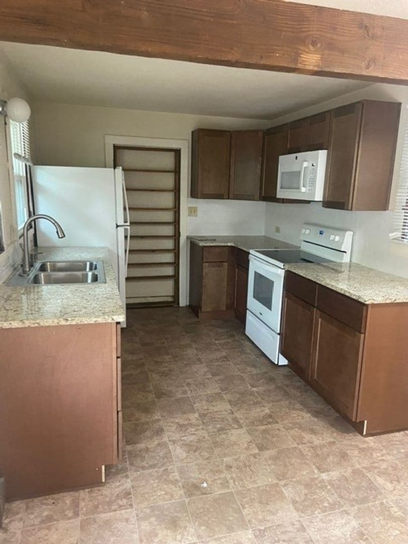 Boulder Apartment: 2227 Arapahoe Ave