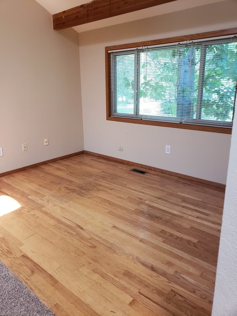 Boulder House: 3895 Birchwood