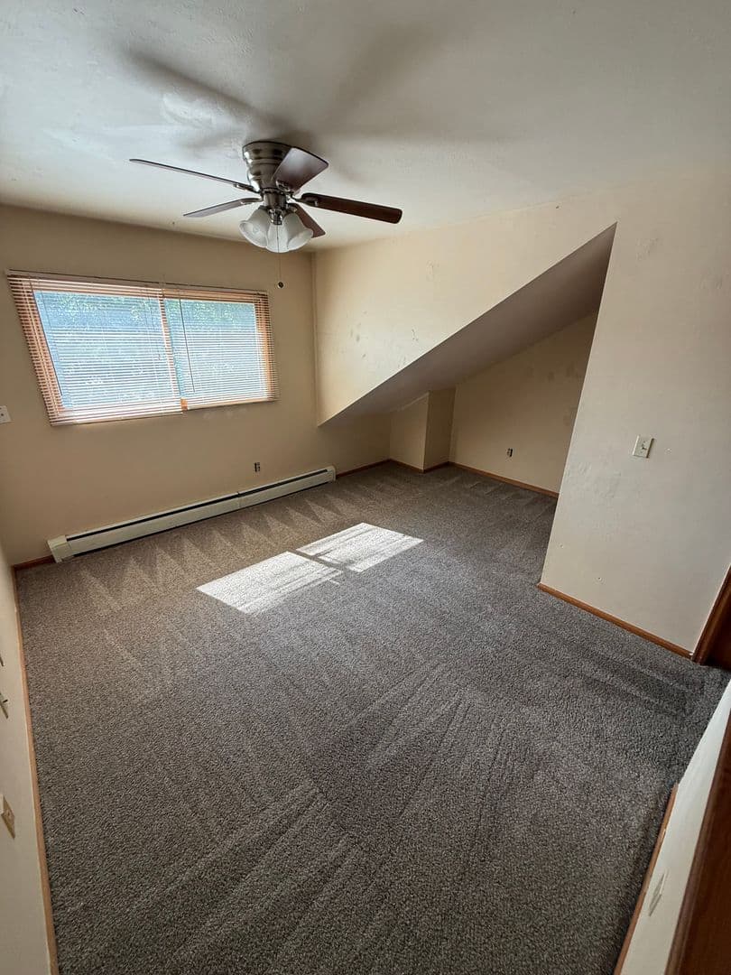 Boulder House: 3131 Bell Dr