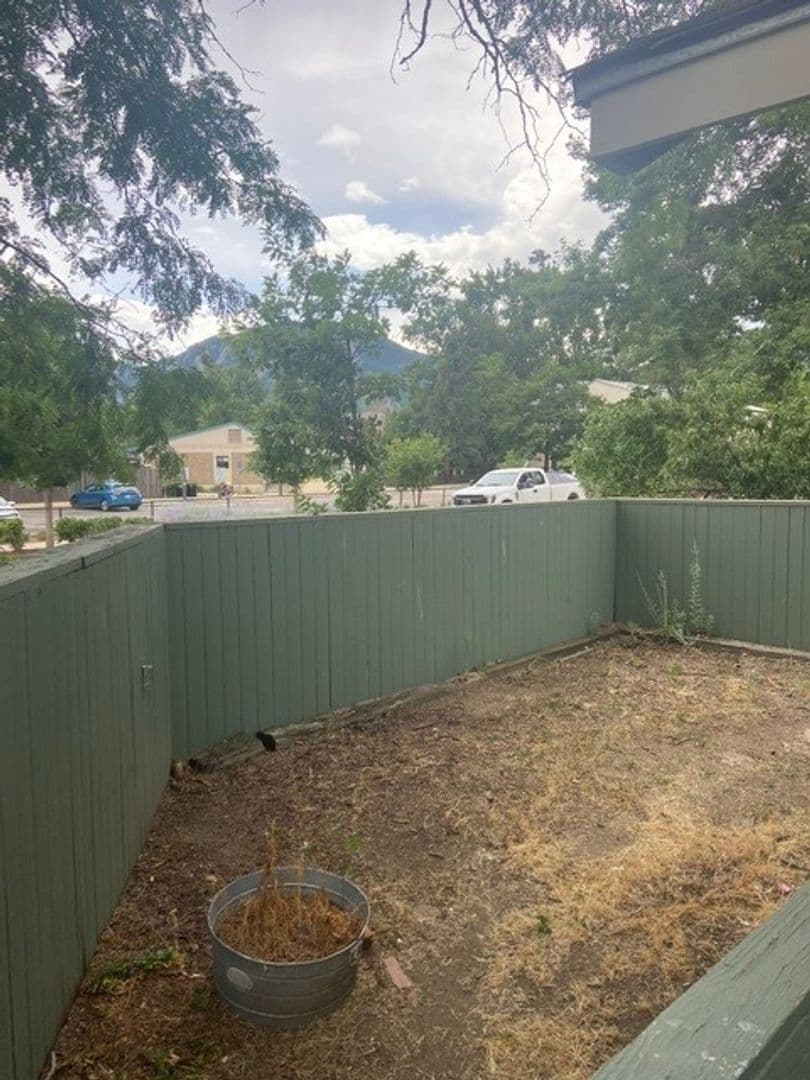 Boulder Apartment: 2227 Arapahoe Ave