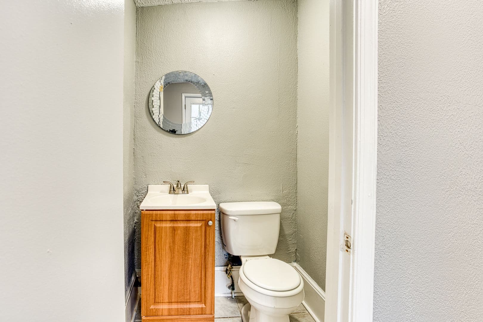 Haddonfield Apartment: 75-77 Ellis Street
