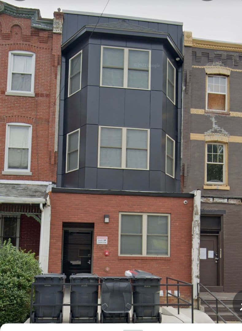 Philadelphia Apartment: 707 N 40th St