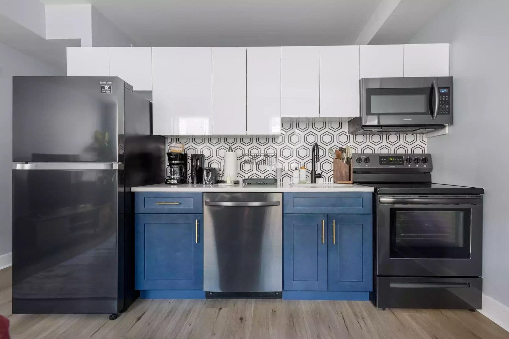 Philadelphia Apartment: 3936 Haverford Ave