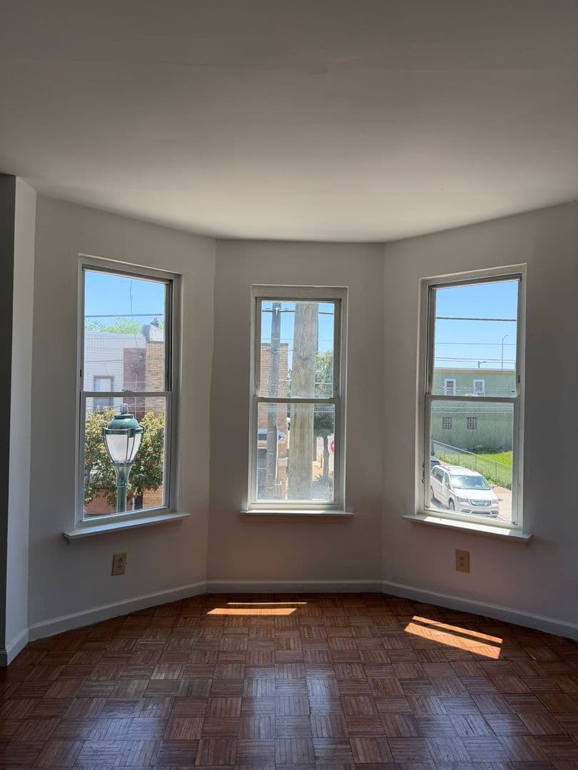 Philadelphia Apartment: 3156 Richmond St.