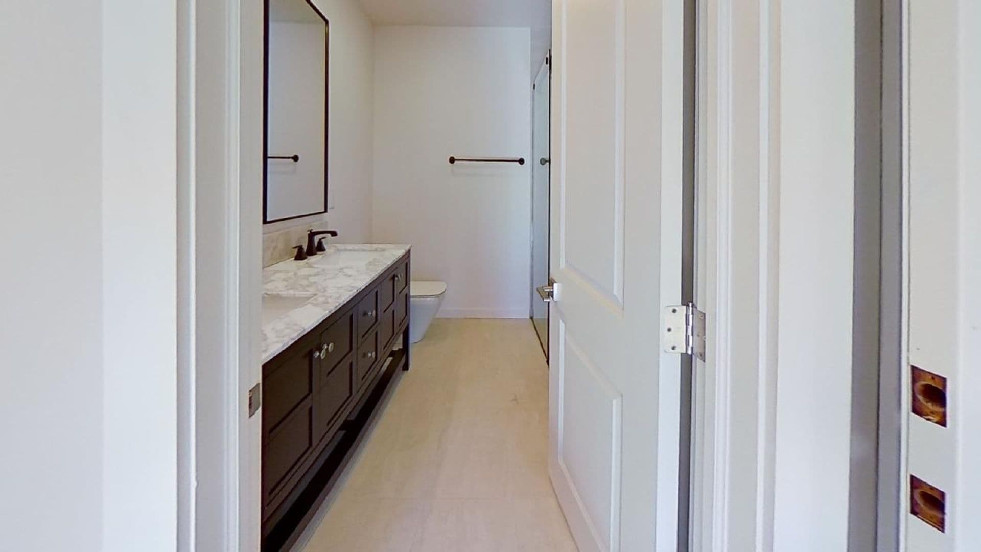 Philadelphia Apartment: 3859 Lancaster Ave