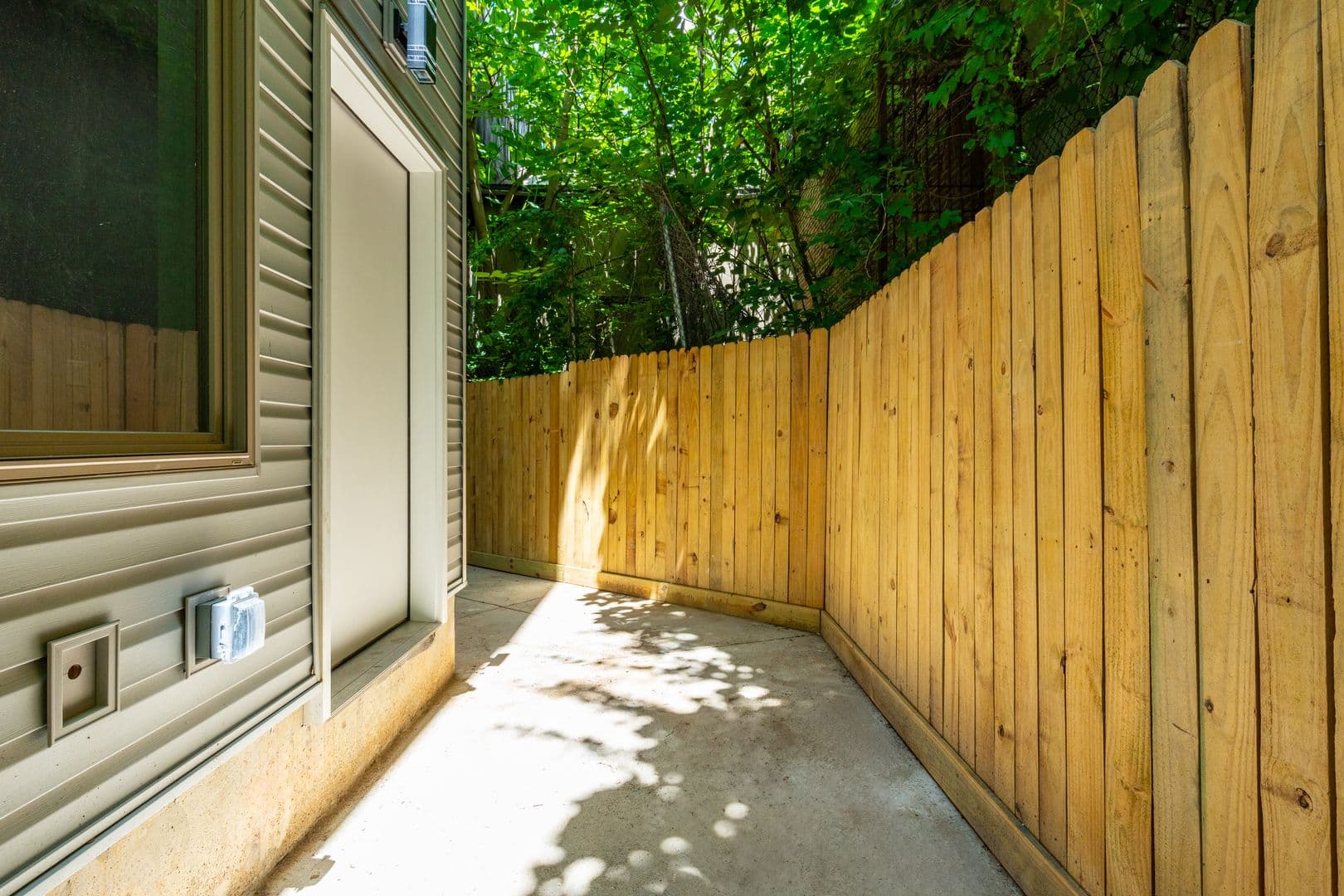 Philadelphia Apartment: 631 N Preston Street - Apt. 1