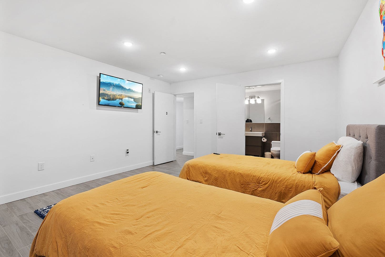 Philadelphia Apartment: 1261-63 N Newkirk St