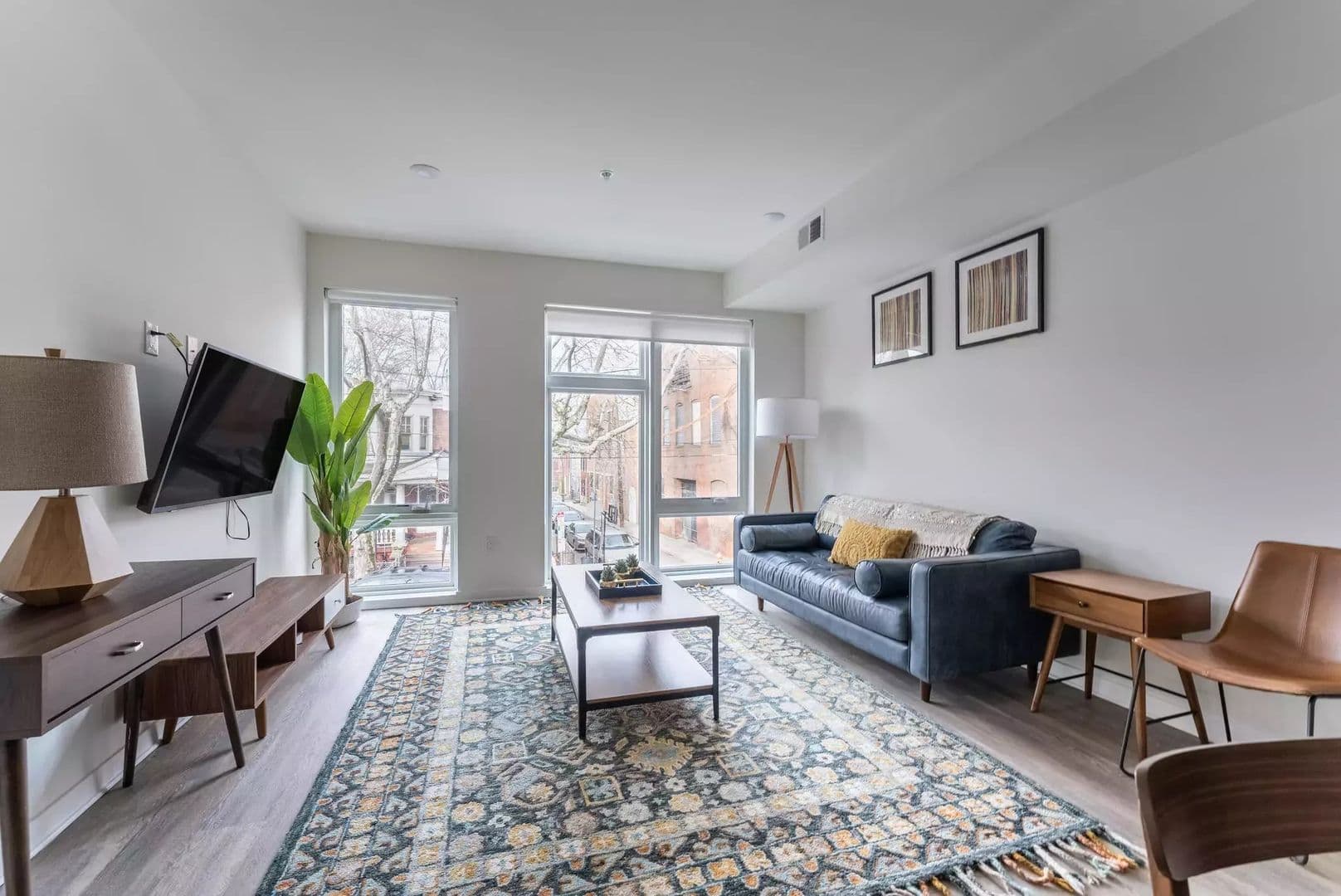Philadelphia Apartment: 521 N 41st Street