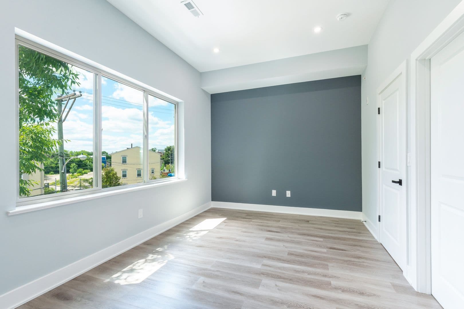 Philadelphia Apartment: 631 N Preston Street - Apt. 3