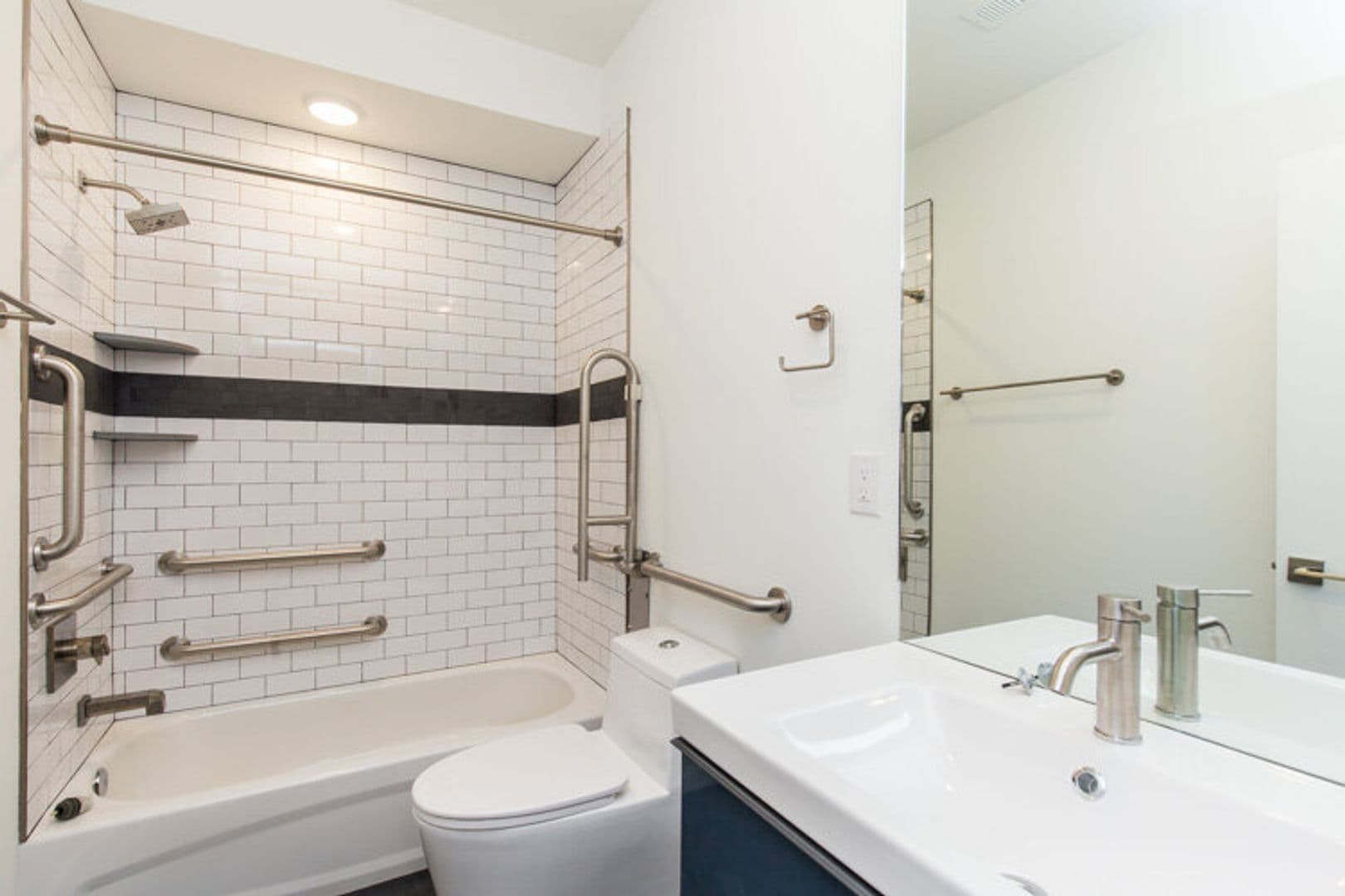 PHILADELPHIA Apartment: 4100 Ludlow St