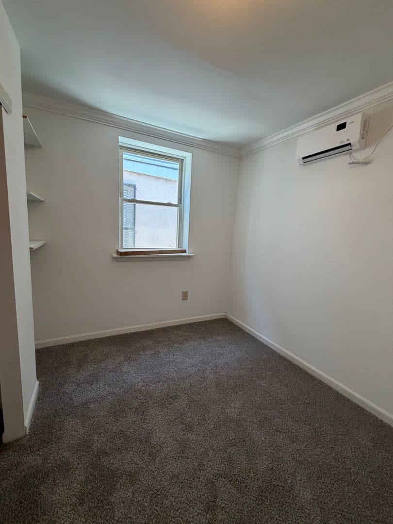 Philadelphia Apartment: 3156 Richmond St.
