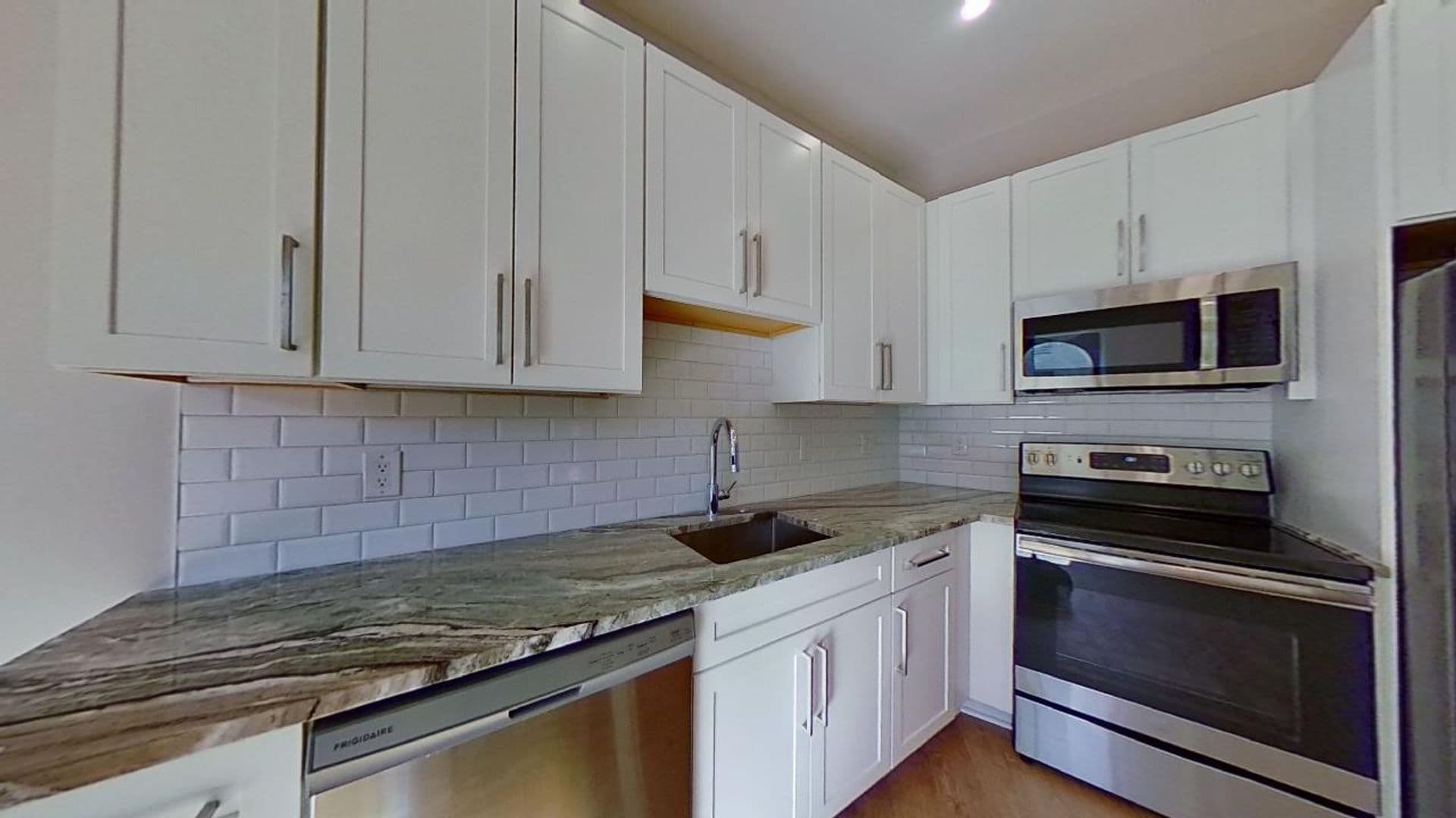 Philadelphia Apartment: 3859 Lancaster Ave