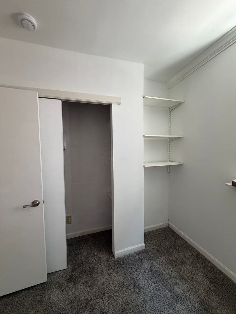 Philadelphia Apartment: 3156 Richmond St.