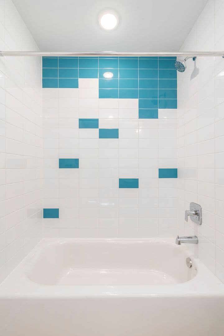 Philadelphia Apartment: 1131-39 N Front St