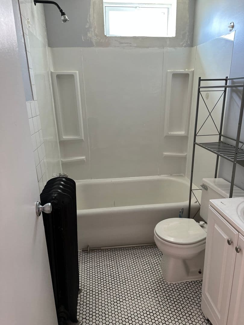 Philadelphia Apartment: 5236 Walnut Street
