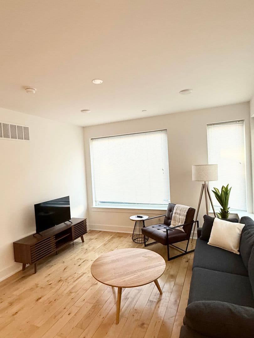 PHILADELPHIA Apartment: 4100 Ludlow St