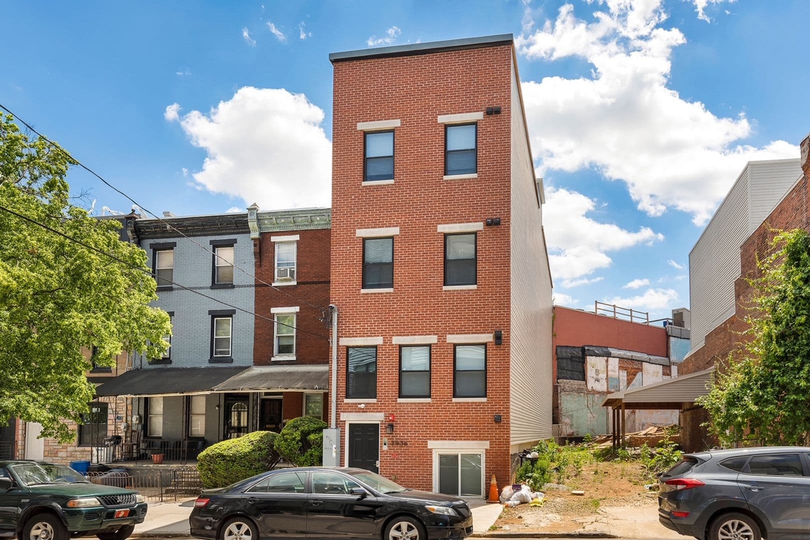 Philadelphia Apartment: 3936 Haverford Ave