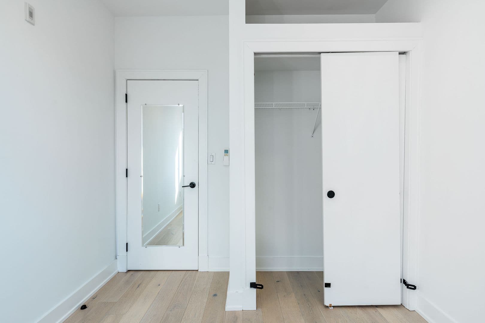Philadelphia Apartment: 965 Frankford Ave