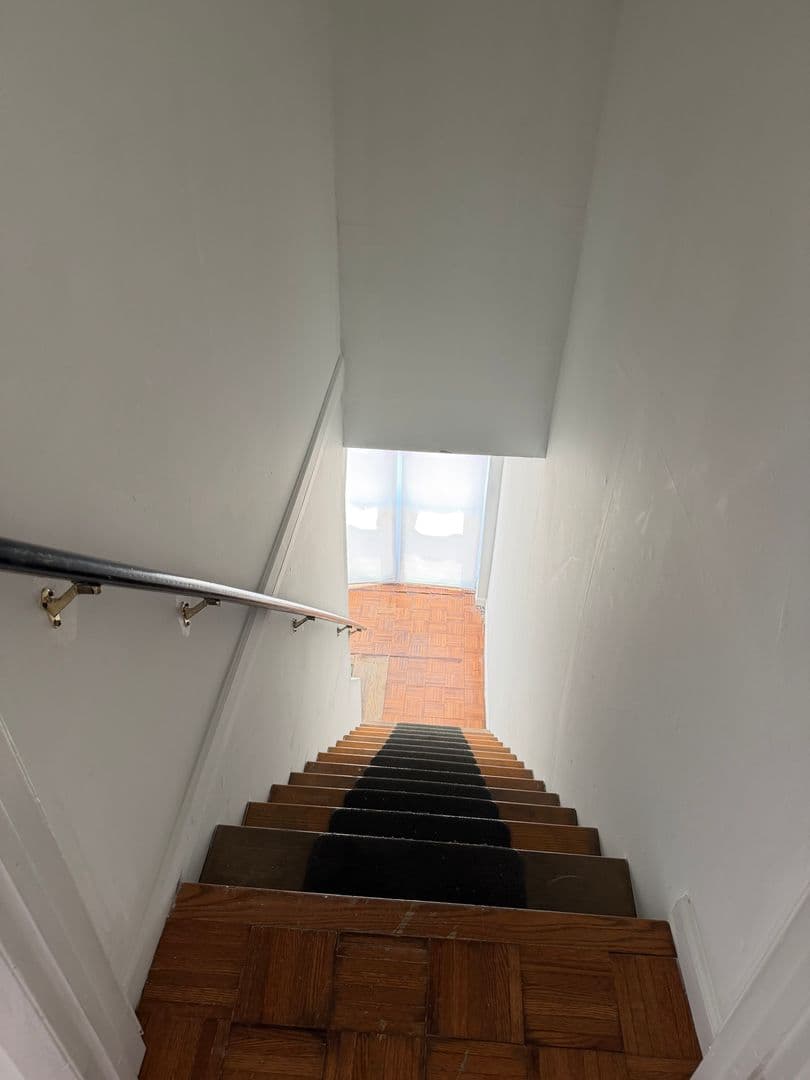 Philadelphia Apartment: 3156 Richmond St.