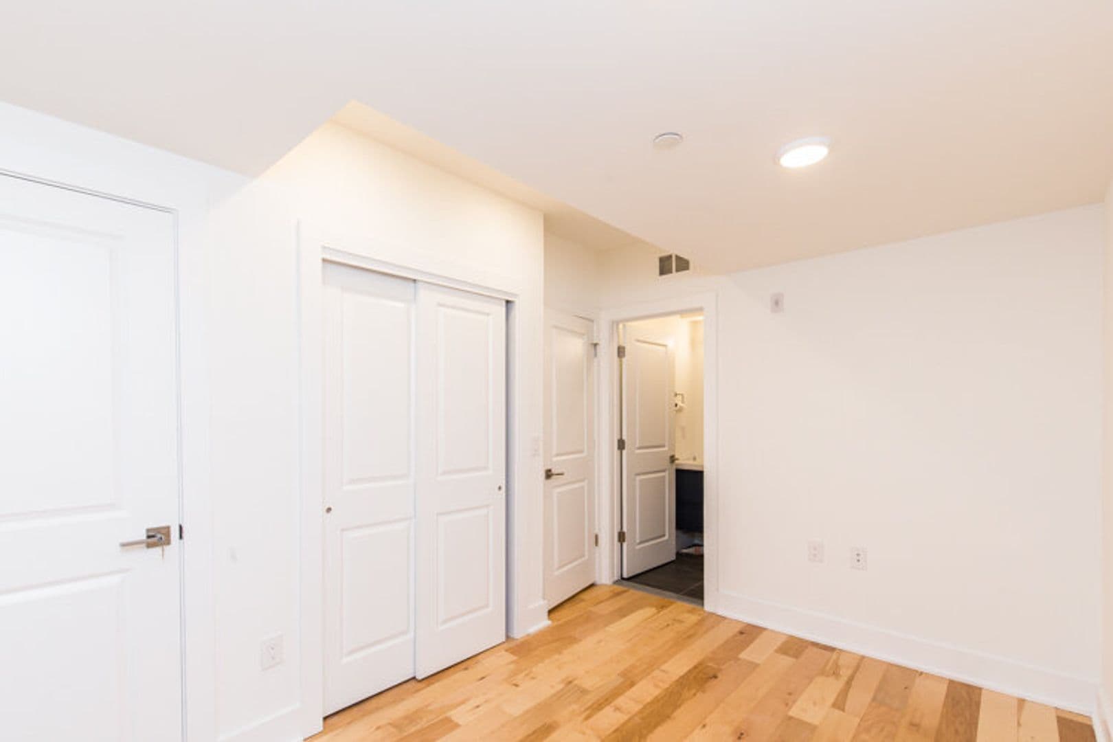 PHILADELPHIA Apartment: 4100 Ludlow St