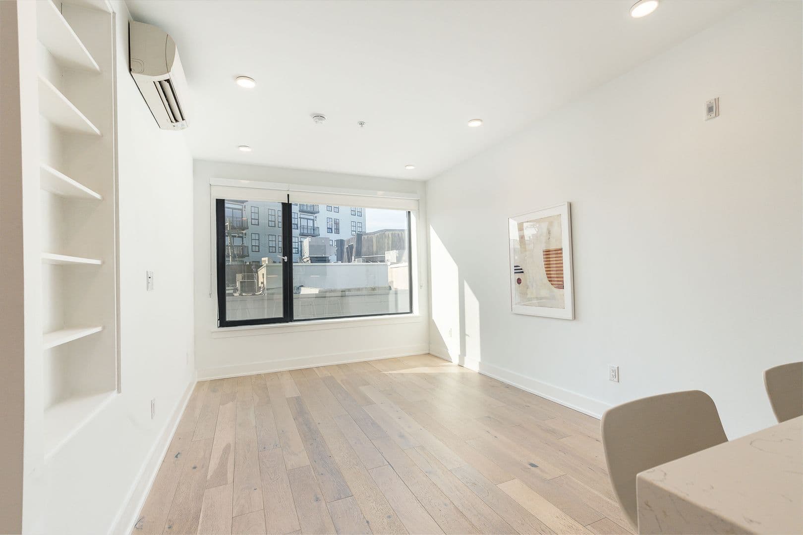 Philadelphia Apartment: 965 Frankford Ave