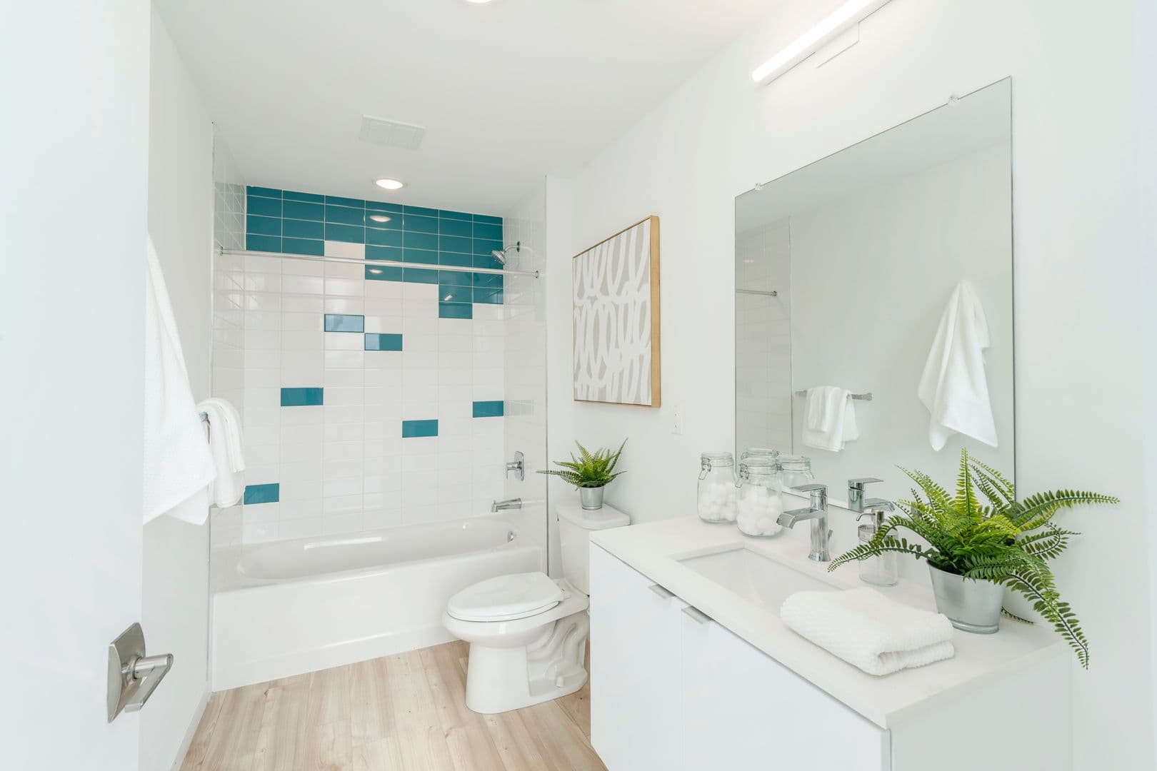 Philadelphia Apartment: 1131-39 N Front St