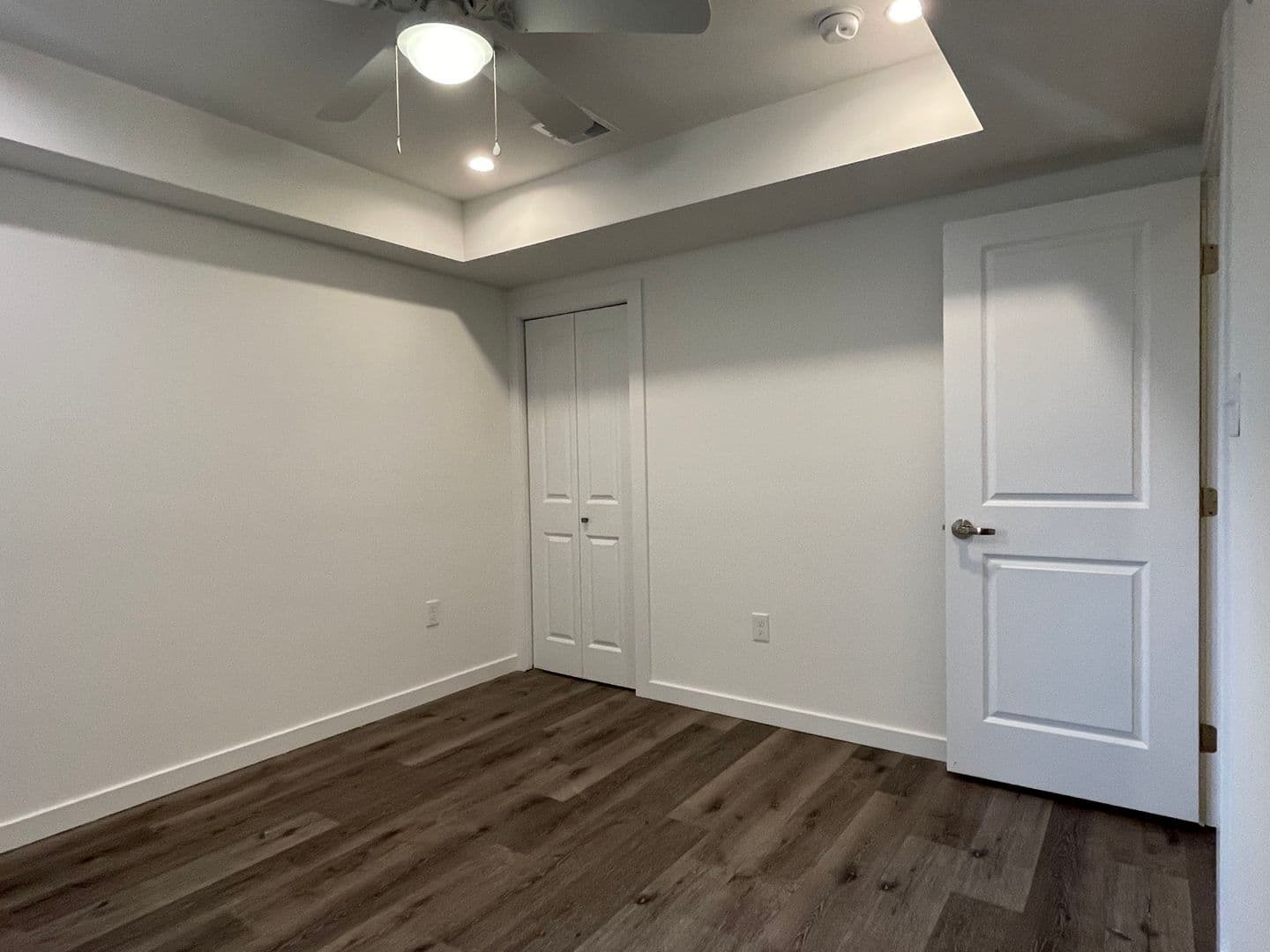 Philadelphia Apartment: 2366 Orthodox St