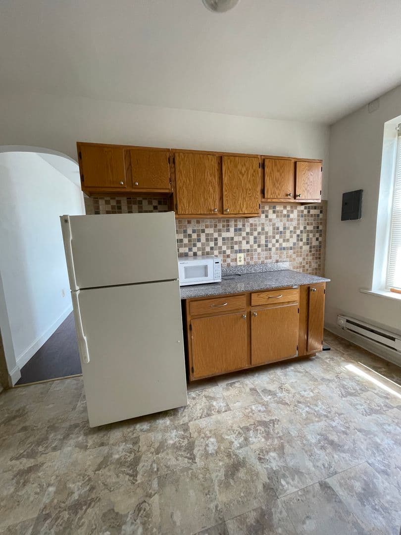 Philadelphia Apartment: 2641 E Clearfield St.