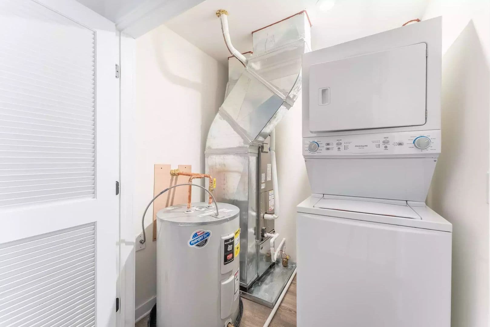 Philadelphia Apartment: 521 N 41st Street