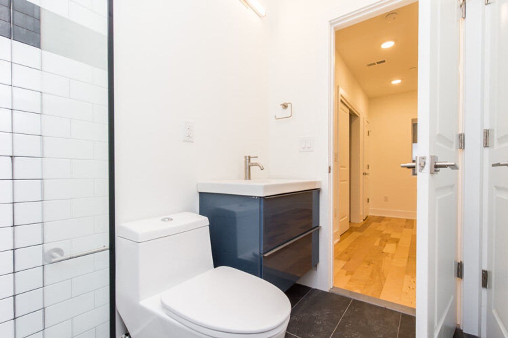 PHILADELPHIA Apartment: 4100 Ludlow St