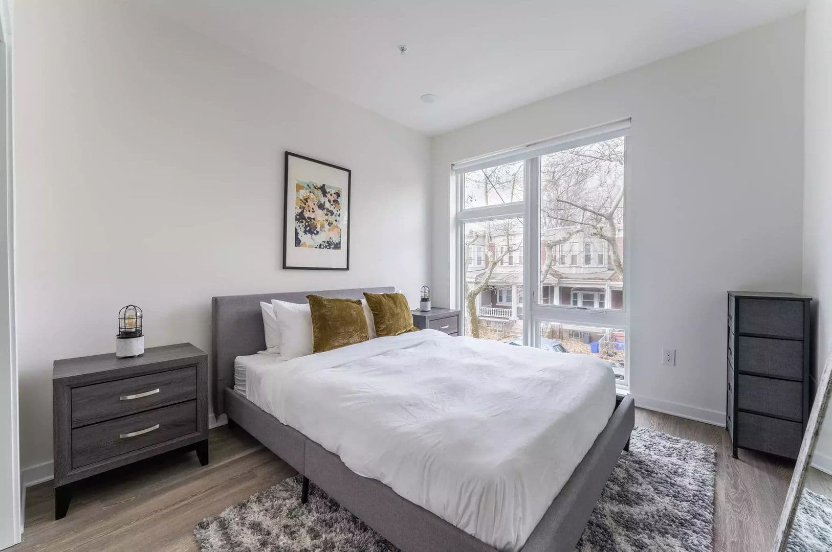 Philadelphia Apartment: 521 N 41st Street