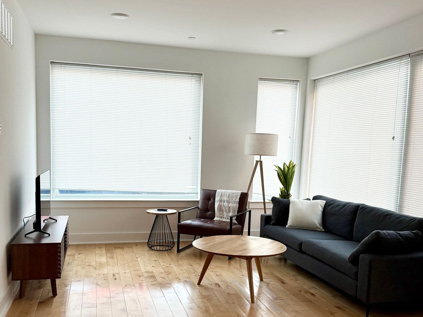 PHILADELPHIA Apartment: 4100 Ludlow St