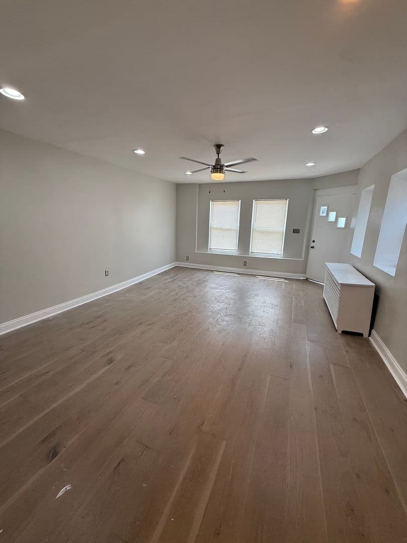 Philadelphia Apartment: 2633 E Monmouth St