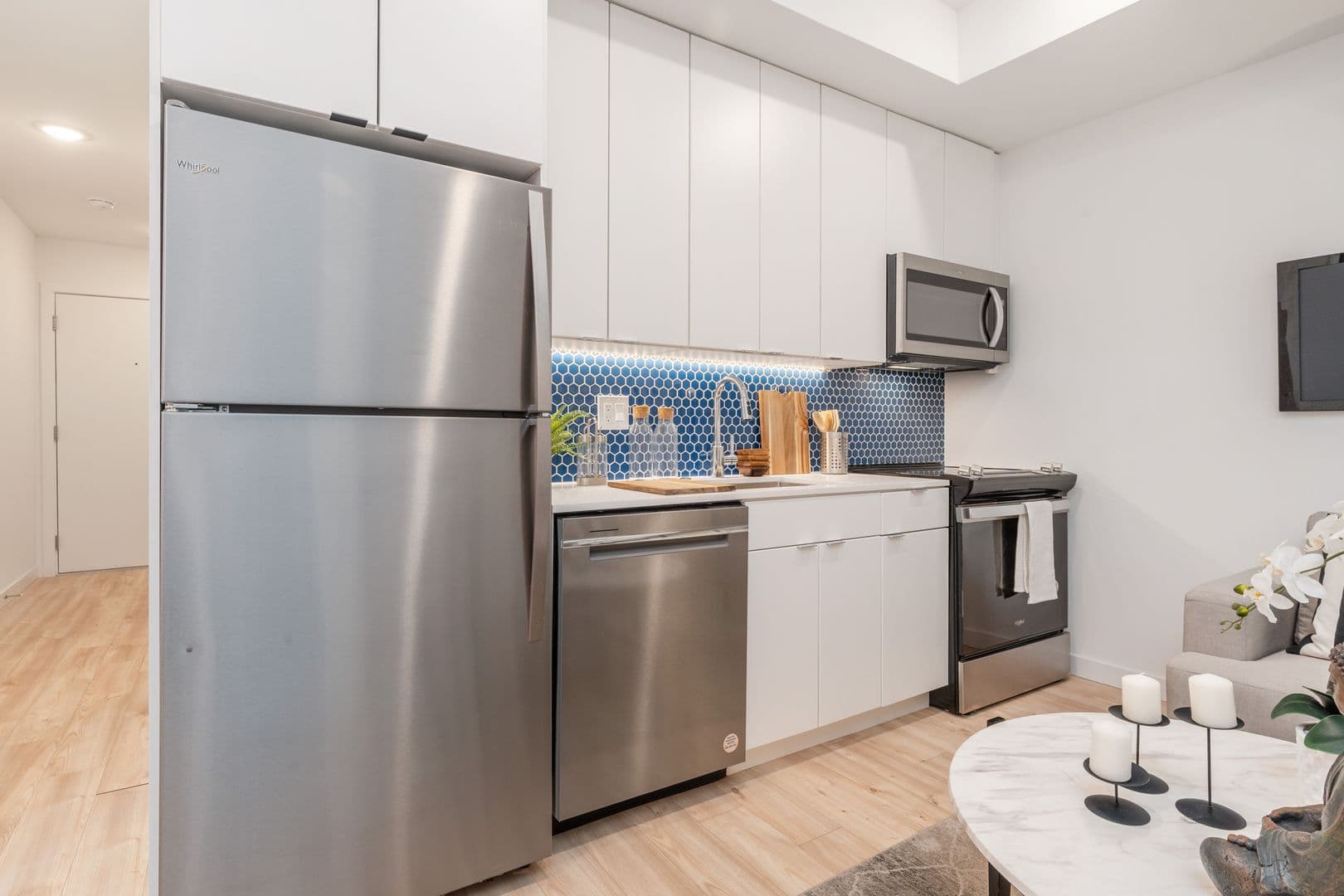 Philadelphia Apartment: 1131-39 N Front St
