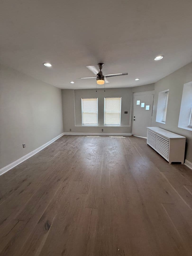 Philadelphia Apartment: 2633 E Monmouth St