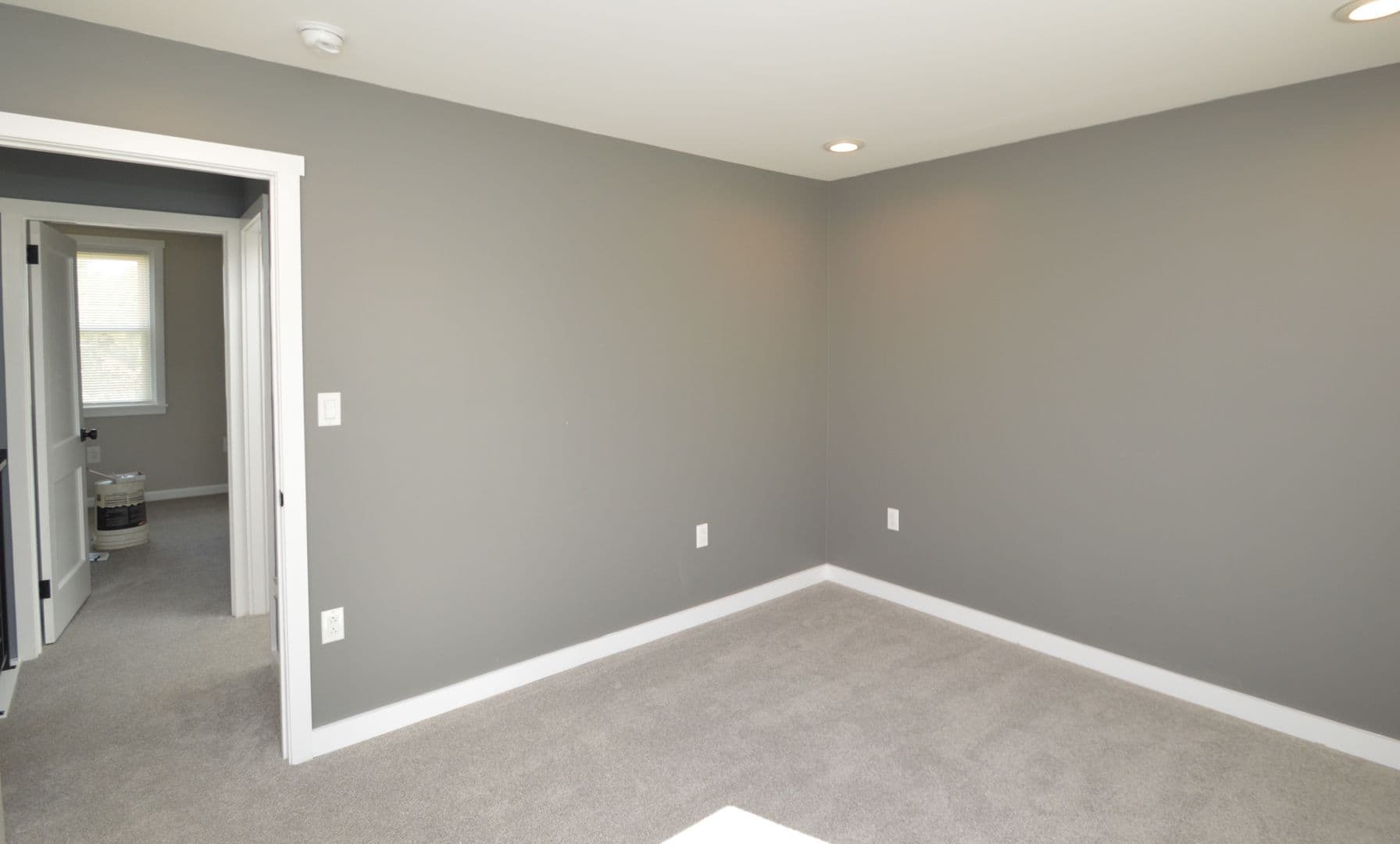 Philadelphia House: 1034 E Howell St