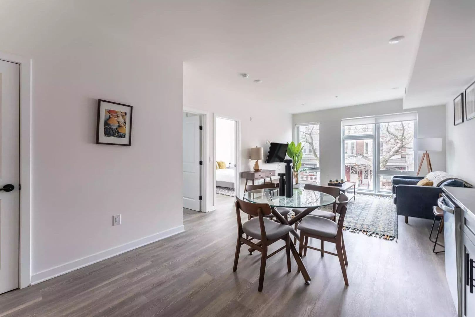 Philadelphia Apartment: 521 N 41st Street
