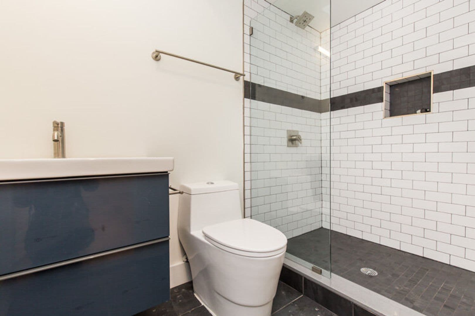 PHILADELPHIA Apartment: 4100 Ludlow St