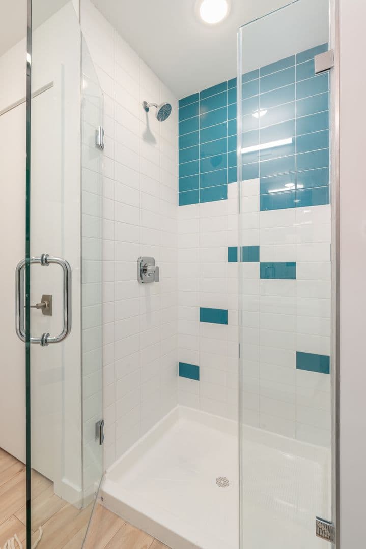Philadelphia Apartment: 1131-39 N Front St