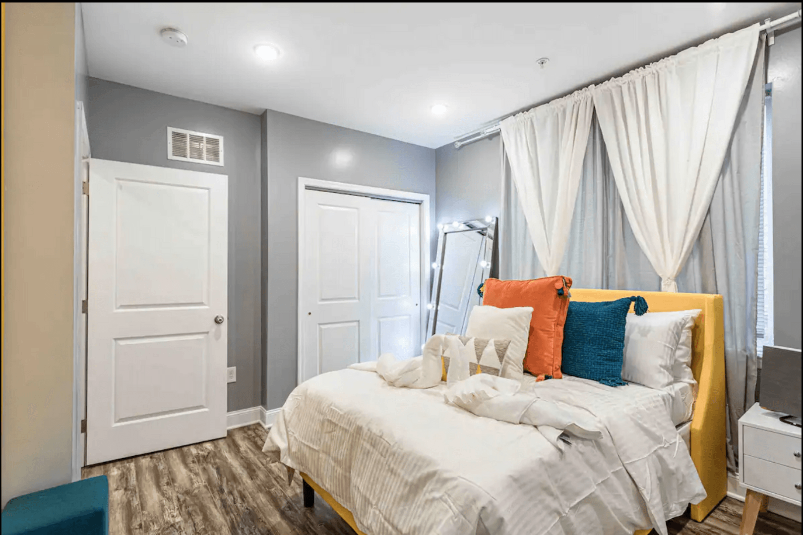 Philadelphia Apartment: 1257-59 N Newkirk St