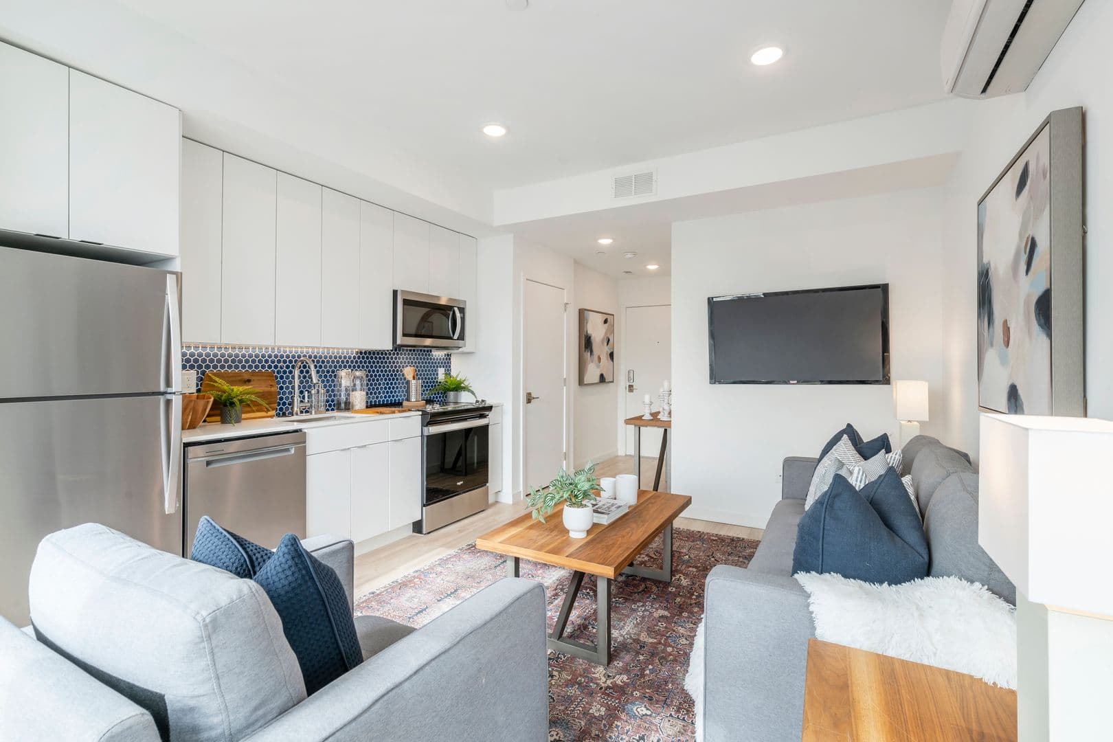 Philadelphia Apartment: 1131-39 N Front St