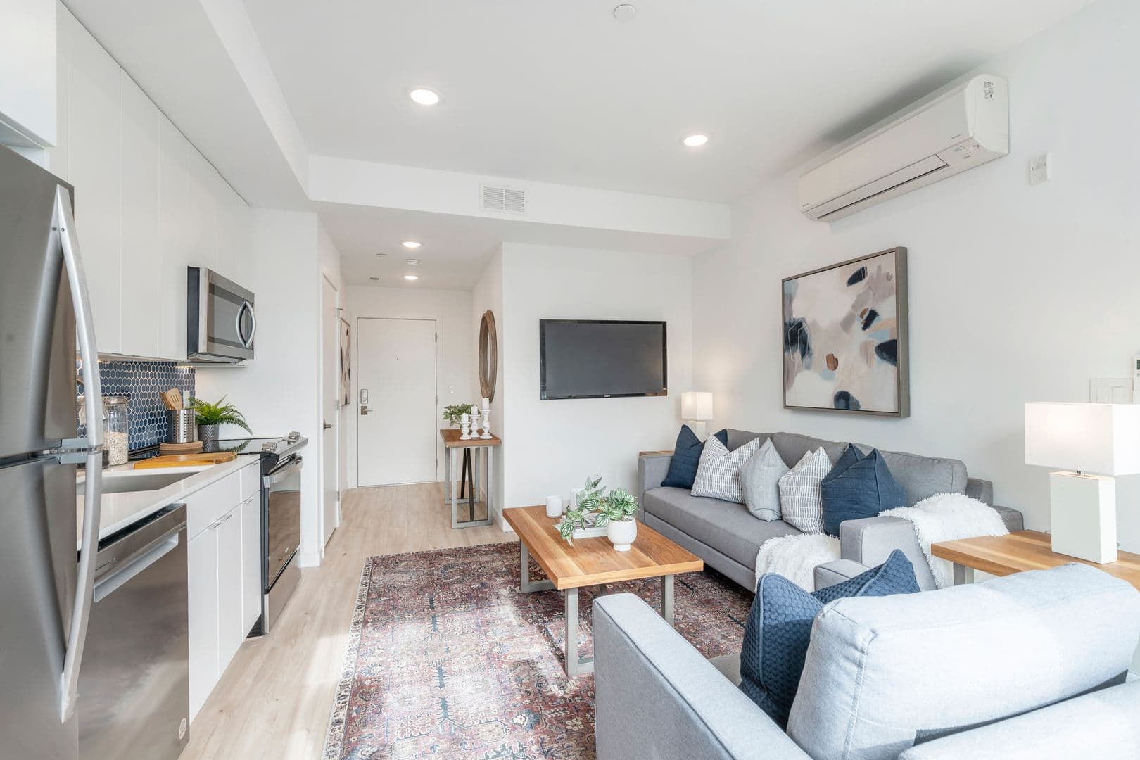 Philadelphia Apartment: 1131-39 N Front St