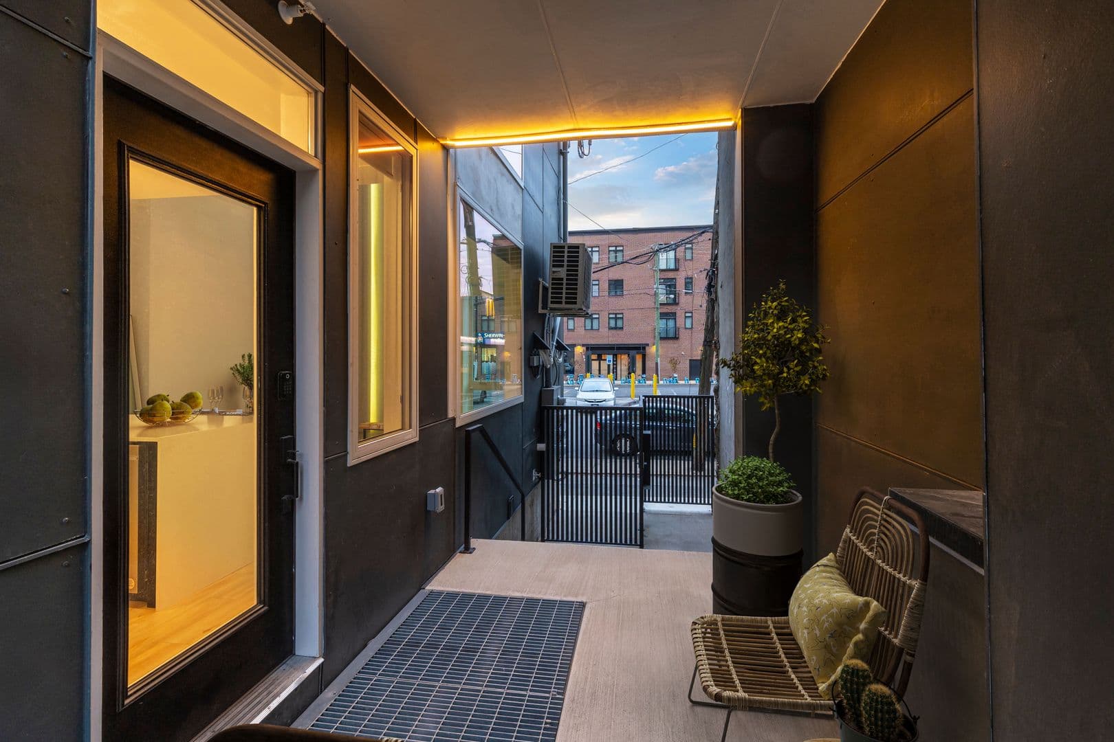 Philadelphia Apartment: 1154 N Lee St