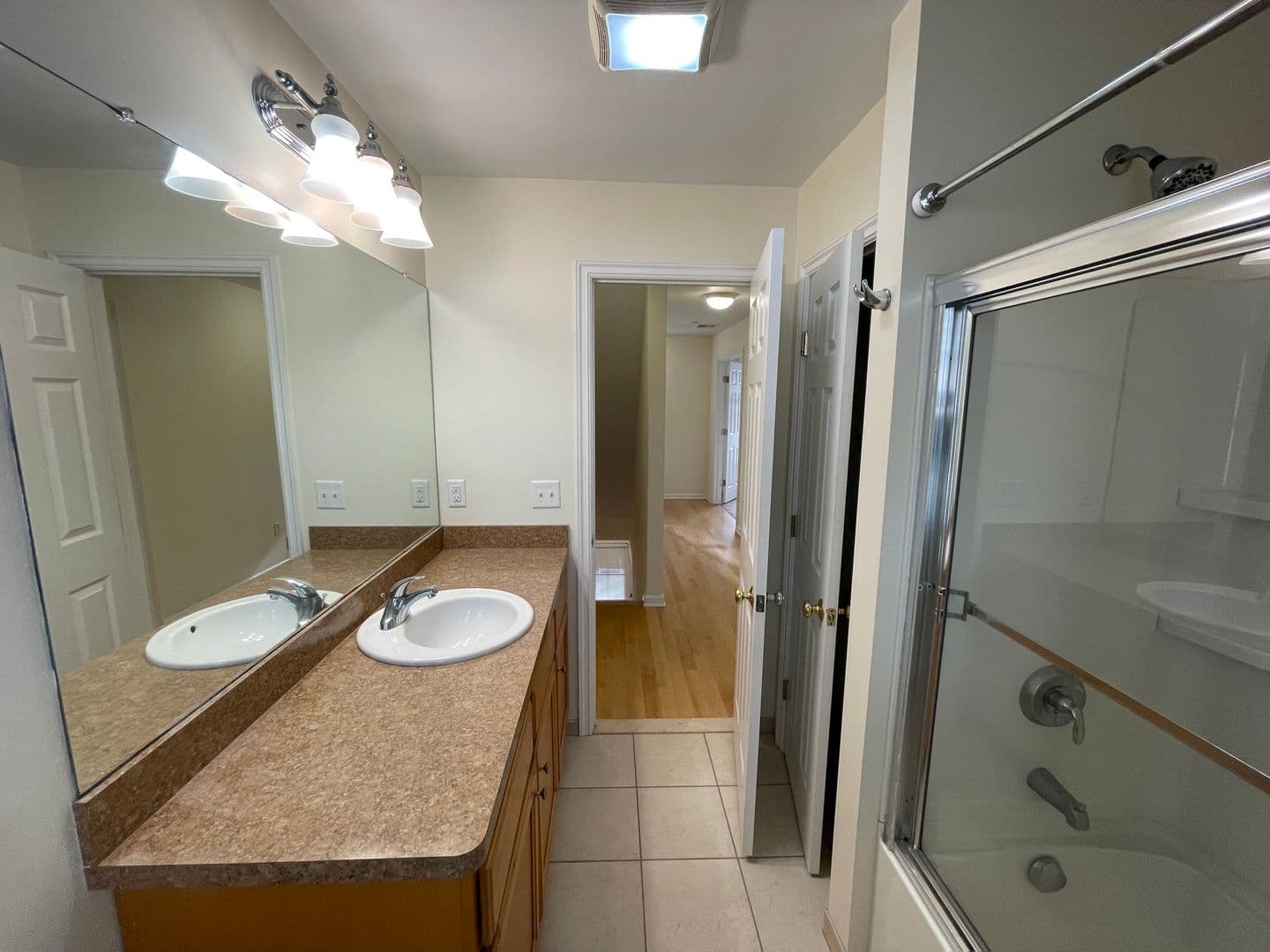 Norwalk Townhome: 4 Summer Street