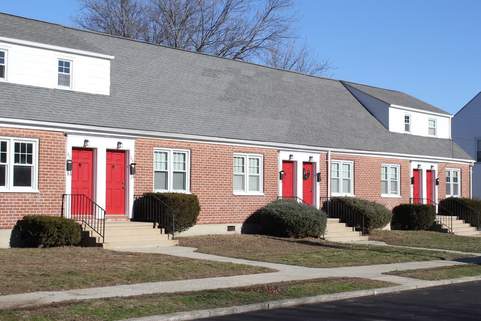 Groton Apartment: 126 Litton Ave