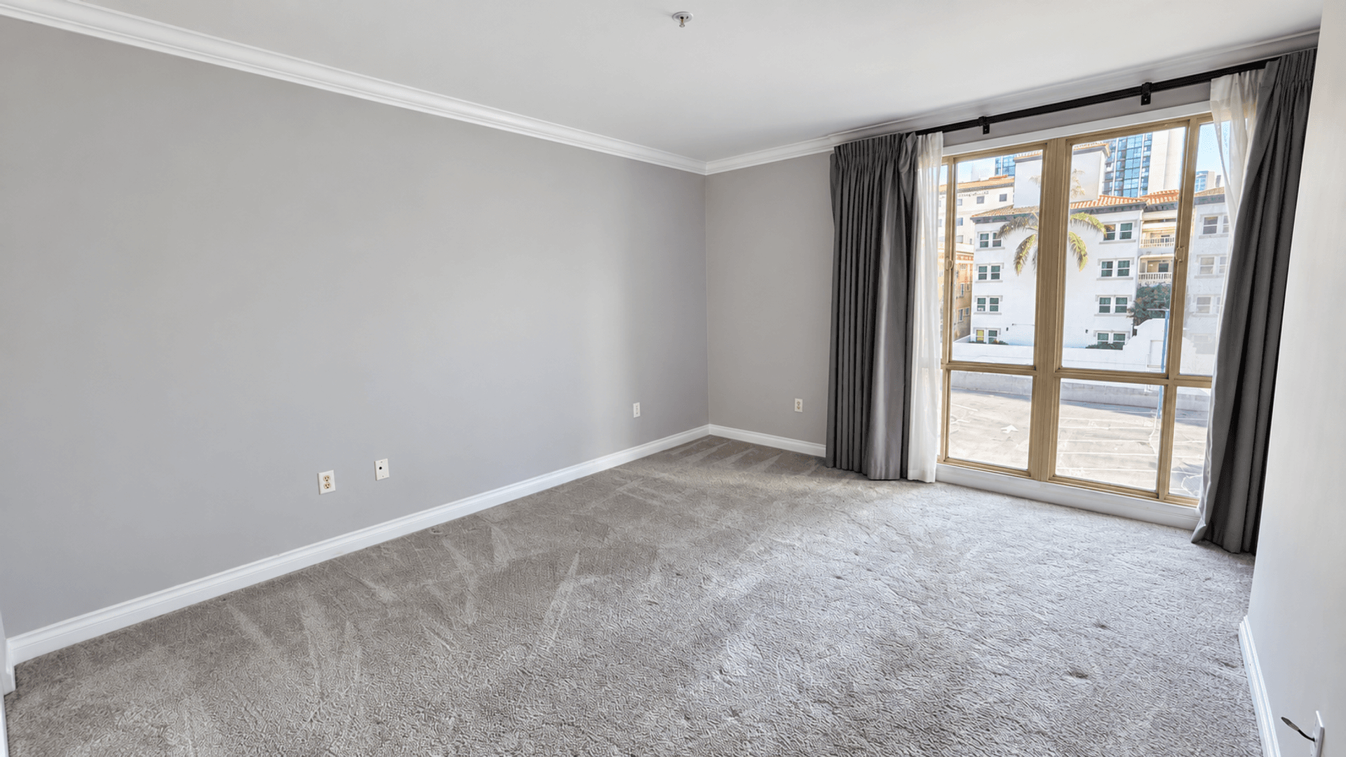 San Diego Condo: 1501 Front St Unit 419