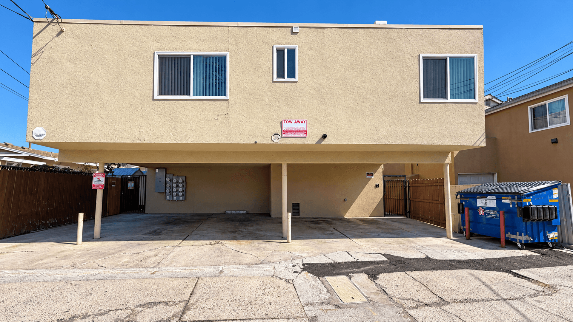 San Diego Apartment: 3860 Cherokee Ave