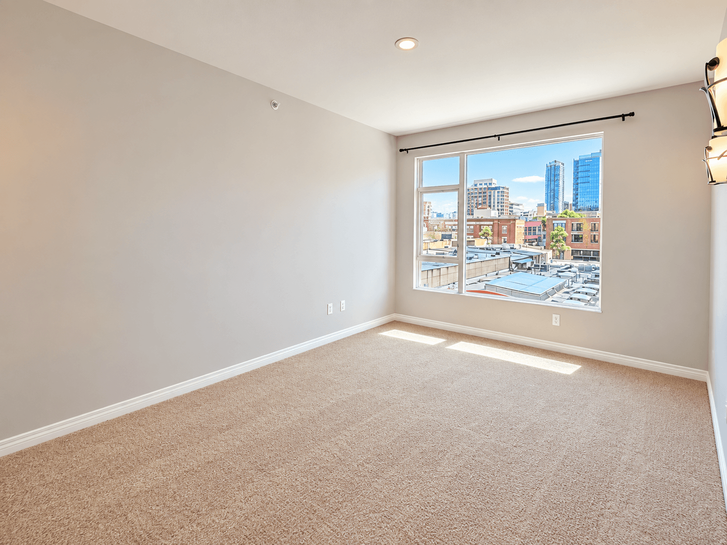 San Diego Condo: 530 K St Unit 415