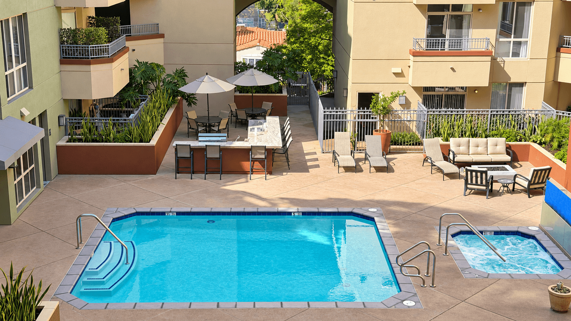 San Diego Condo: 1501 Front St Unit 419